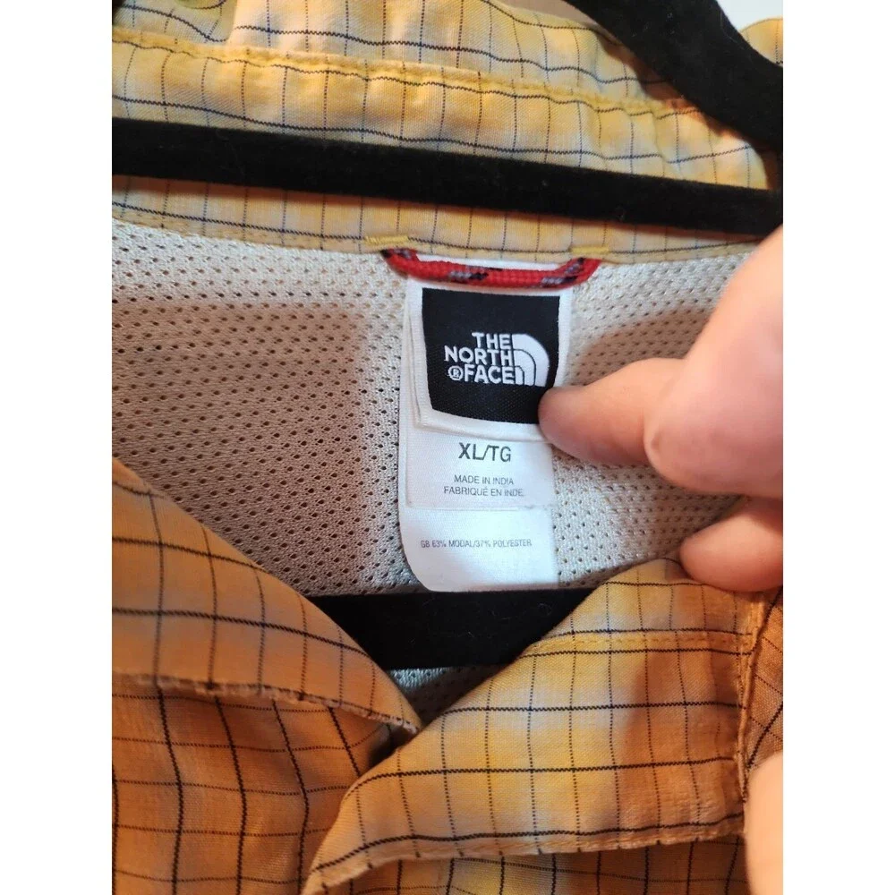 The North Face Men XL Breathable Orange Plaid Check Short Sleeve  Zip Pocket
